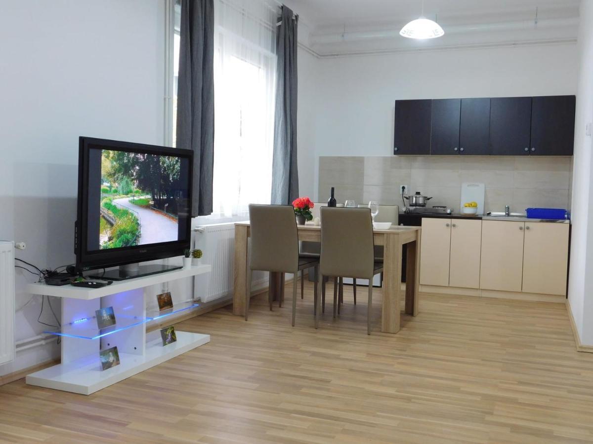 Apartments Mateo Загреб Экстерьер фото