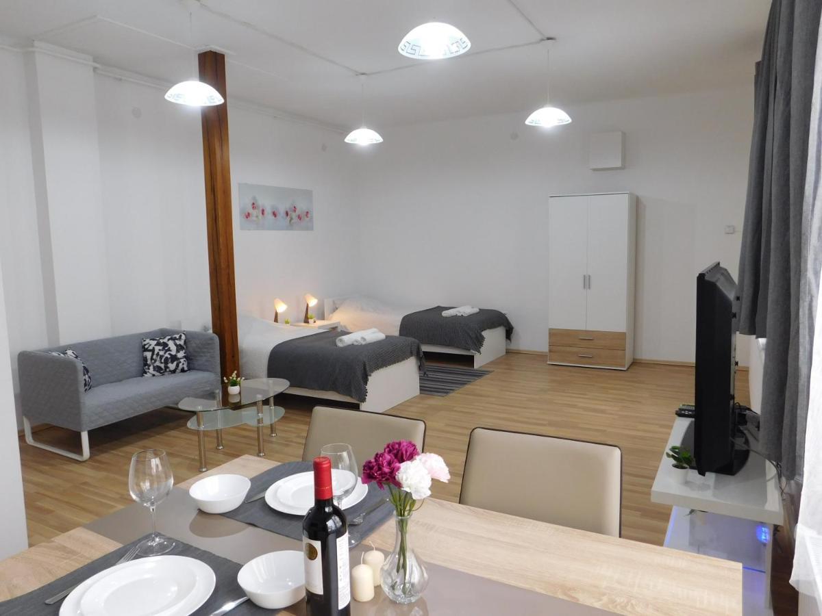 Apartments Mateo Загреб Экстерьер фото